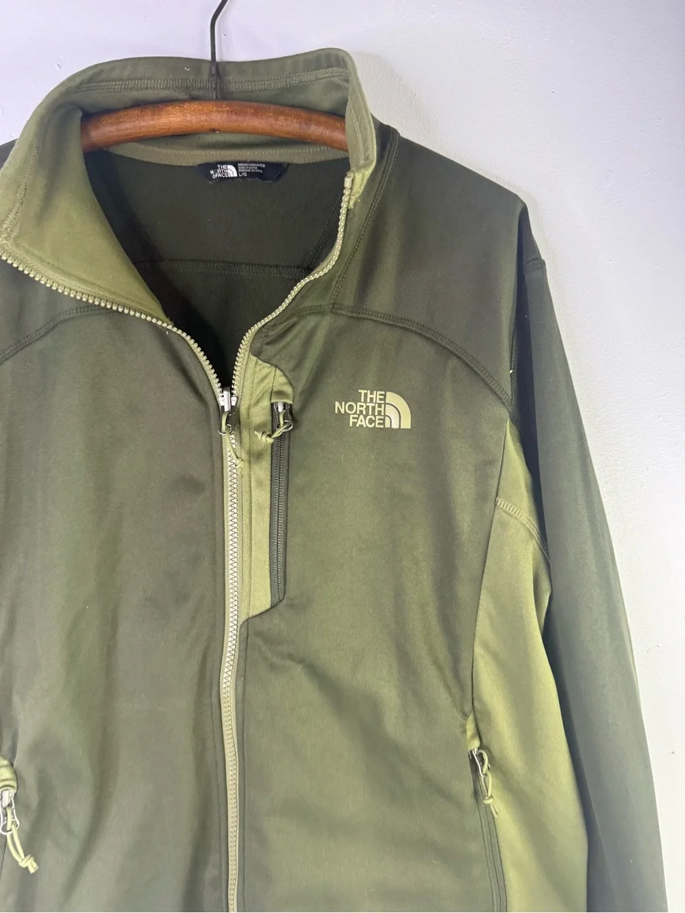 The North Face Soft Shell Jacket Men’s large Green